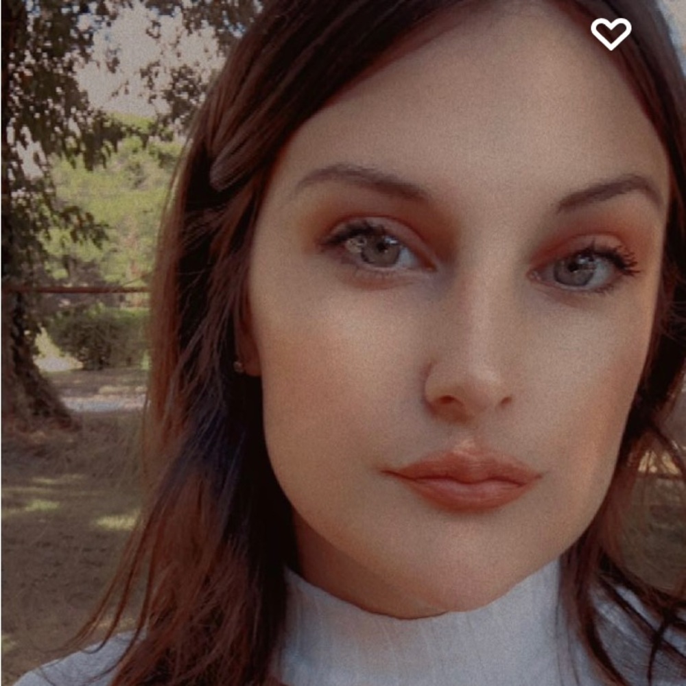 Meet your Posher, Natalie